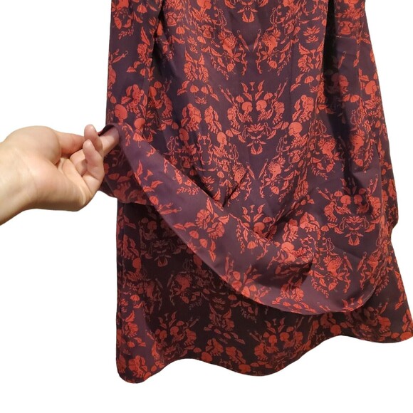 CAbi #3258 Womens Modern Cameo Print Tank Sz Small Purple Red Curtain Back - Picture 3 of 10